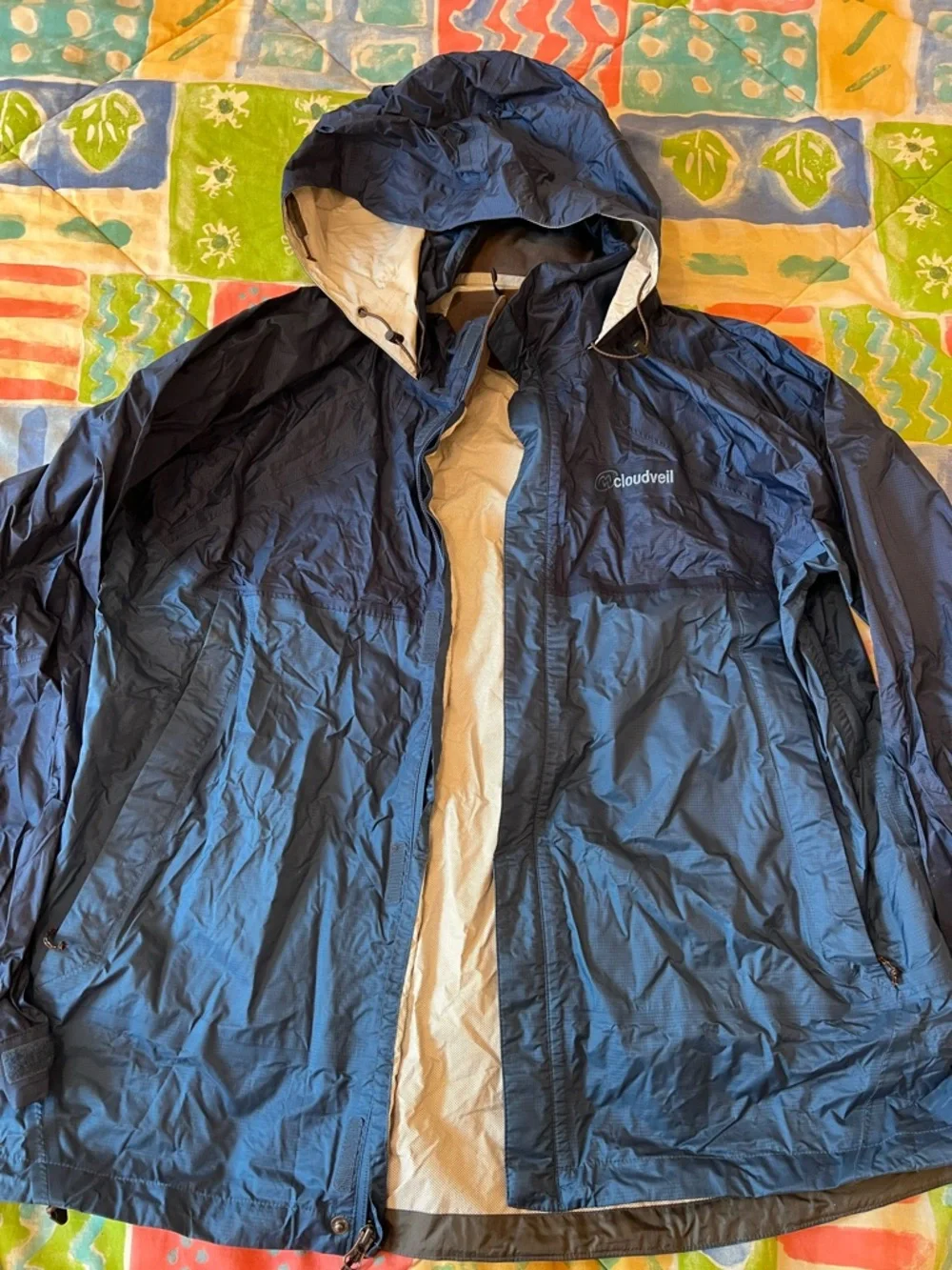 Cloudveil Men's Navy Packable Waterproof Hooded Rain Jacket - Picture 2 of 4